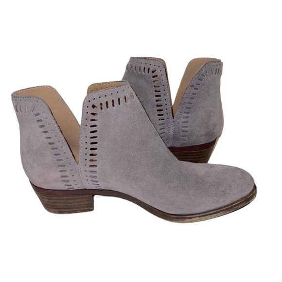Lucky brand gray ankle boots size 8.5 - Picture 2 of 11